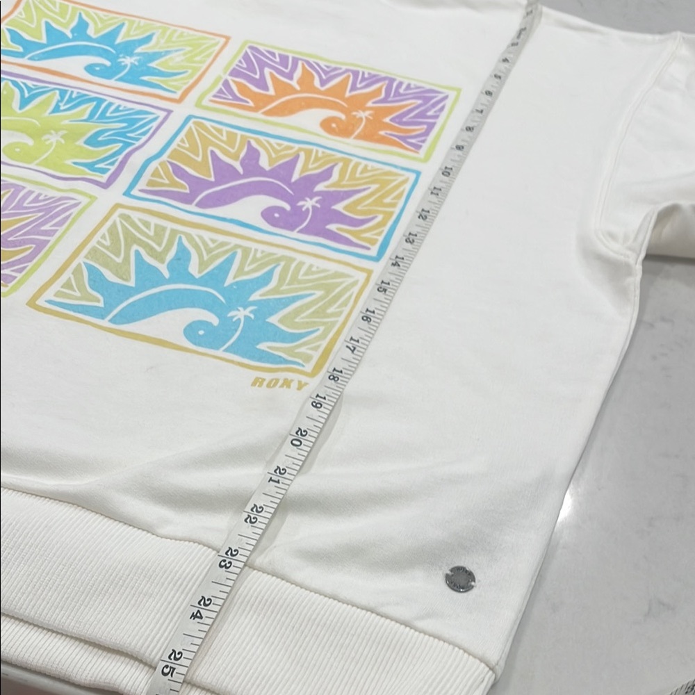Colorful Roxy Graphic Sweatshirt - Picture 7 of 7